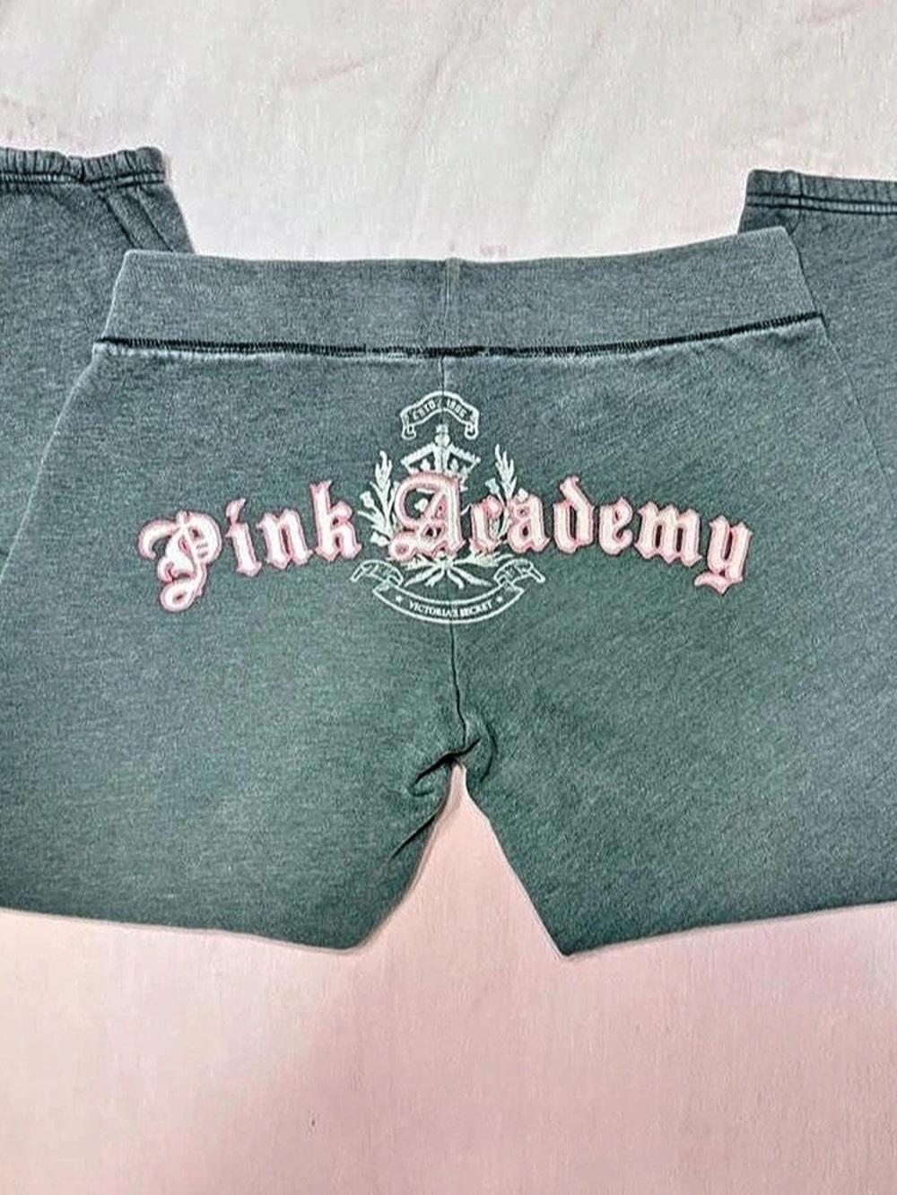 Vintage Victoria’s Secret PINK Y2K pink academy sweatpants